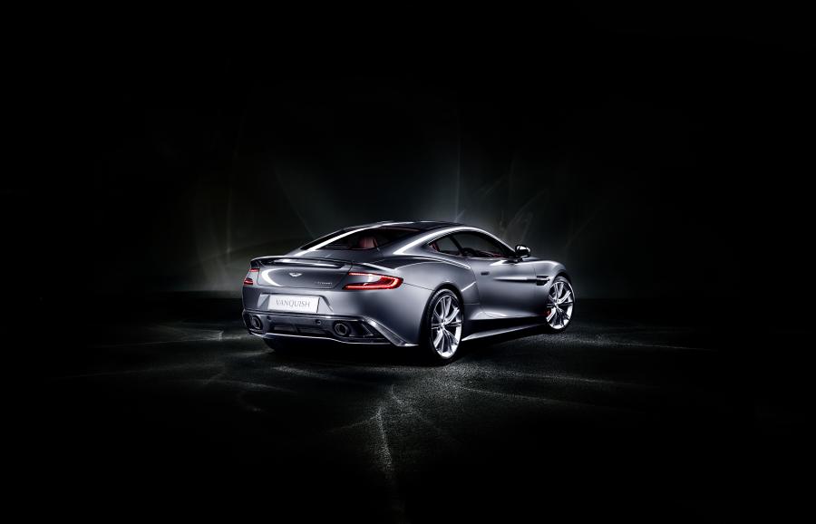  Aston Martin Vanquish 2012 года  (UK) (фото 132 из 170)